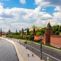 Кремлёвская набережная :: Александр 