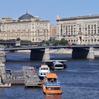 Причал Киевский :: <<< Наташа >>>