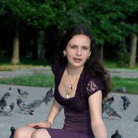 Катя и голуби :: Екатерина Максимова