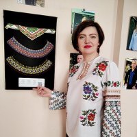 Ольга вишивальниця :: Степан Карачко