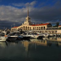 Морской вокзал Сочи. :: Евгений Седов