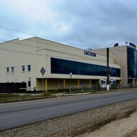 Ядрин. Фискультурно-оздоровительный комплекс "Присурье". :: Пётр Чернега Ядрин. Фискультурно-оздоровительный комплекс "Присурье". :: Пётр Чернега