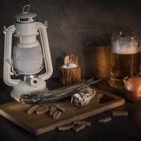 Натюрморт с воблой и пивом :: Serge Riazanov