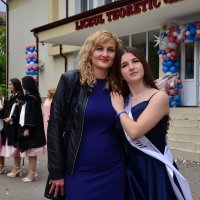 И ещё один ...Последний Звонок :: александр донченко