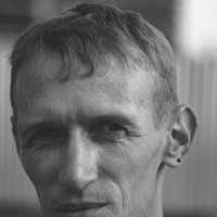 Уличчный портрет :: Никита Коробейников