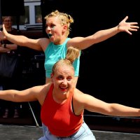 Мы к вам заехали на час. Привет! Бонжур! Хэлло! :: Юрий. Шмаков Мы к вам заехали на час. Привет! Бонжур! Хэлло! :: Юрий. Шмаков