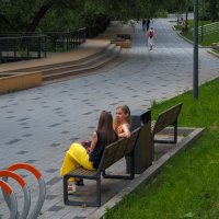 Вечер в Летнем Парке :: юрий поляков