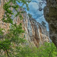 Проход в горах :: Юрий Яловенко Проход в горах :: Юрий Яловенко