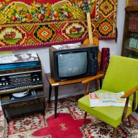 На выставке "Эпоха великих свершений. 100 лет СССР". :: Галина Бобкина