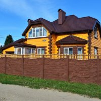 Ядрин. Дом по ул. Ленина 82 д. :: Пётр Чернега