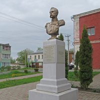 Памятник Царю Освободителю Императору Всероссийскому Александру II в Веневе. :: ИРЭН@ .