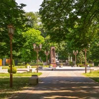 В одном из парков Армавира :: Игорь Сикорский В одном из парков Армавира :: Игорь Сикорский