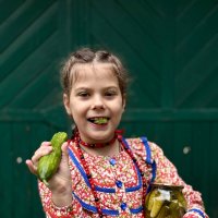 заготовки на зиму :: Ирина Картина