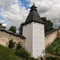 Псково-Печерский монастырь :: skijumper Иванов