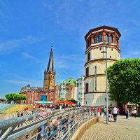 *** :: Witalij Loewin