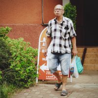 Нет радости от покупок :: Сергей Царёв