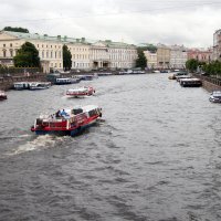 На набережной реки Фонтанки :: Евгений Шафер