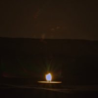 Почти голограмная реклама двд дисков :: Giant Tao /