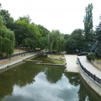 Лето на набережной  Салгира :: Валентин Семчишин