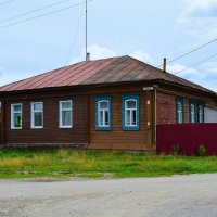 Ядрин. Дом по ул. Ленина 11. :: Пётр Чернега