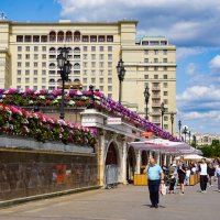 Лето на Манежной :: Ольга 