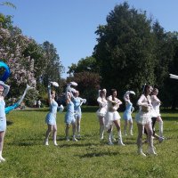 "Танцы на завтрак, танцы на обед, танцы на ужин - вот и весь секрет" :) :: zavitok *