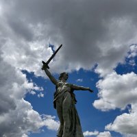 Подвиг высеченный в камне. :: Сергей Адигамов