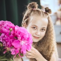 Девочка с букетом :: Аксана Shpakava