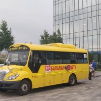 Школьный автобус :: Андрей Хлопонин Школьный автобус :: Андрей Хлопонин