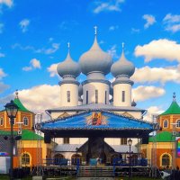 Вечер перед праздником :: Сергей Кочнев