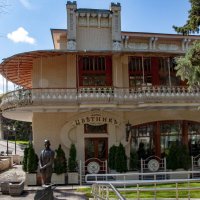 Кафе Цветник :: Gen 