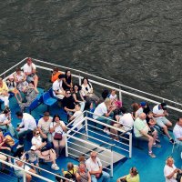 Единое имя у реки и города означает их неразрывную историческую связь. :: Татьяна Помогалова