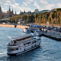 «Москва-река – не просто водный путь. :: Татьяна Помогалова