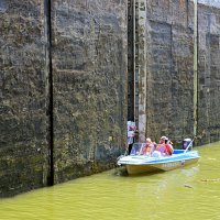 Нас снимают,- мы снимаем (такова современная реальность) :: Татьяна Лютаева