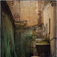 My magic Petersburg_02105_В проходном дворике Орловского переулка :: Станислав Лебединский