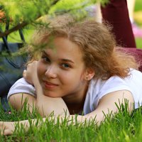 Уличный портрет :: Владимир59 