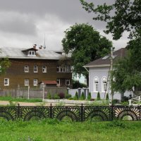 Пасмурно- не значит скучно... :: emaslenova Пасмурно- не значит скучно... :: emaslenova