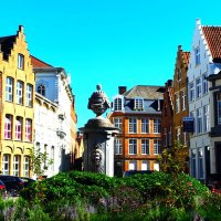 Небольшая круглая площадь :: Aida10 