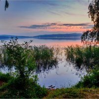 Рассвет у озера это зрелище всегда завораживает... :: Алексей Мезенцев
