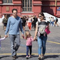 папа и его девушки :: Олег Лукьянов