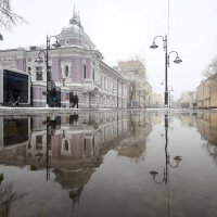 Пятницкая в апреле :: Михаил Бибичков Пятницкая в апреле :: Михаил Бибичков