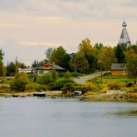По берегу реки Кемь :: Сергей Кочнев