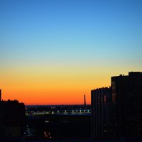 Рассвет над городом :: Татьяна Лютаева Рассвет над городом :: Татьяна Лютаева