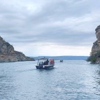 На Чиркейском водохранилище :: Сергей Швечков