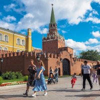 Городская Зарисовка :: юрий поляков