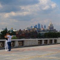 Танцы на Патриаршем мосту :: Наталья Музычук