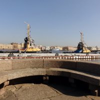 Утро, английская набережная :: Игорь Корф