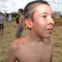 После помидорной баталии :: Сергей 