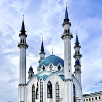 Прогулка по Казани :: Юрий Глушков