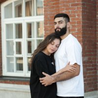 Вадим и Лиза :: Батик Табуев